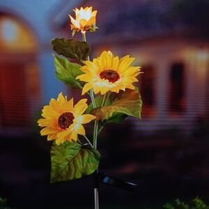 New‎ Sunflower Solar Garden Stake By Plow & Hearth